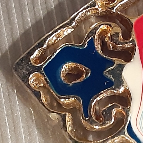 A683 earings. Pure 100 by Danecraft. 7/8" SQUARE - Picture 5 of 9